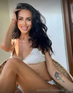 Ana_50shades is wet right now free subscription only now she wants to part 1007