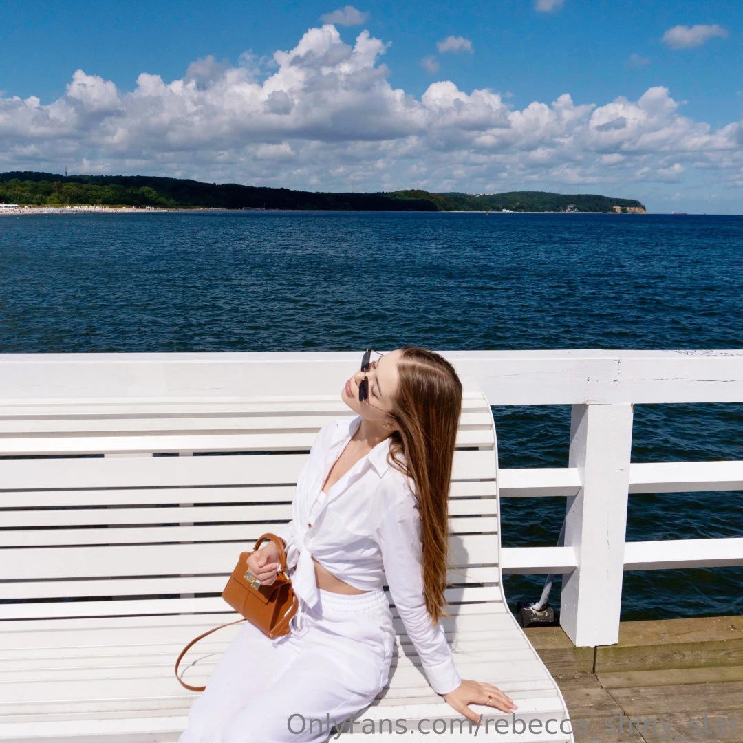 Captured a moment where i feel truly myself embracing the beauty 