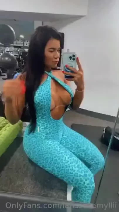 Will you have sex with me while doing a workout routine 