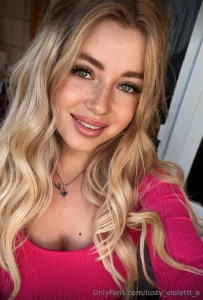 Emilia_clark is wet right now little cutie emilia_clark she loves part 173