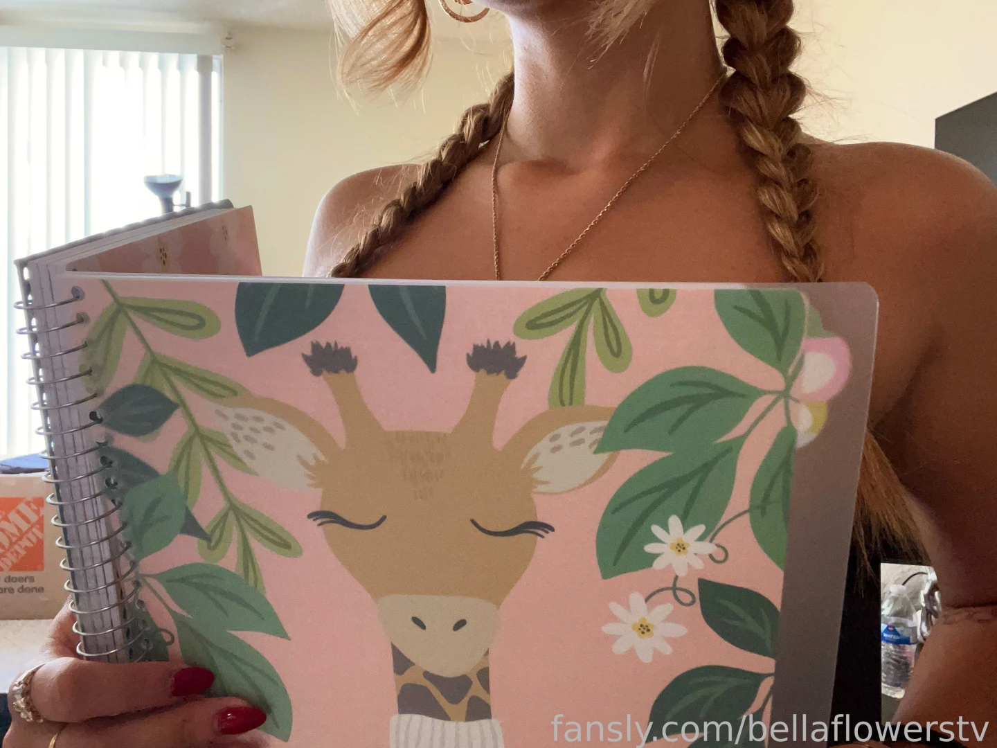 Guess who just started classes had to go do some back to school 