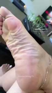 Happy toesday have you subscribed to my vip yet onlyfans com