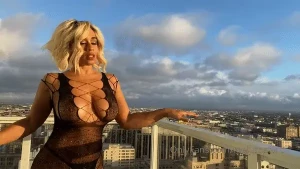 Like my last 10 posts for a naughty surprise babe