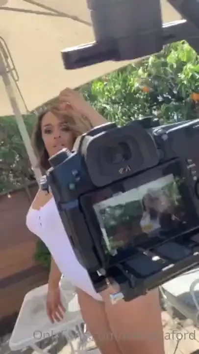 Leave a like if you like what you see 