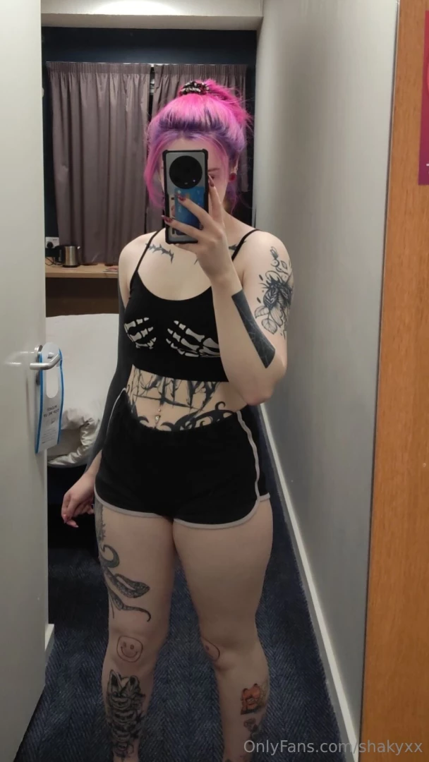 Some mirror selfies i took while in bristol last week they re kinda part 2 