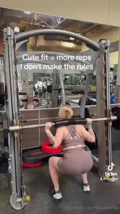 Looking cute for leg day part 2 