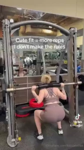 Looking cute for leg day part 2