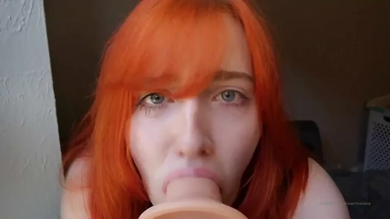 Alright another new short little clippy for ya it s a close up 