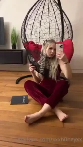 I like red nails on my feet