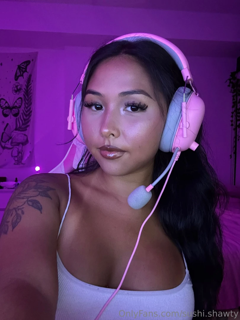 Headset on attitude up come lose to me baby 
