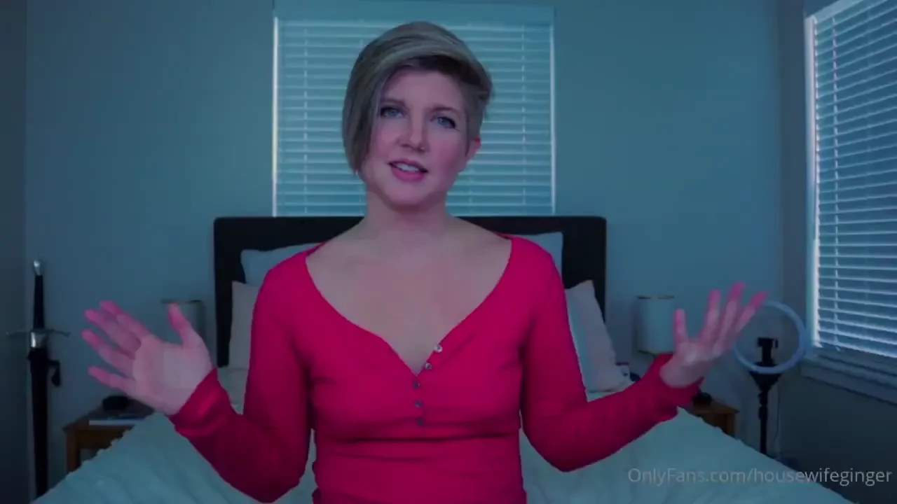 I ve returned to making vlogs back by popular demand are videos where 