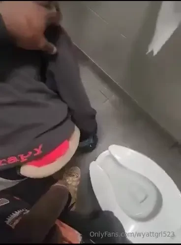 Y all we got at pilot this morning and it just made me miss daddy so i 