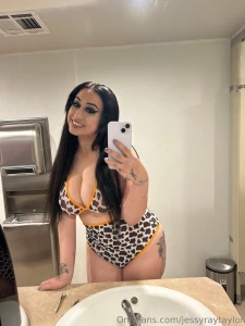 Loving this outfit so much