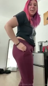 Fake pants pockets are going to be the death of me lol