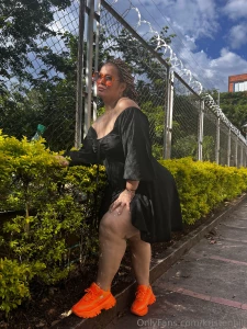 Being happy and enjoying life should i show more ass outside part 3