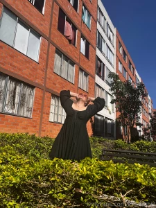 Tomando un poquito de sol denle muchos likes tip 10 para un audio