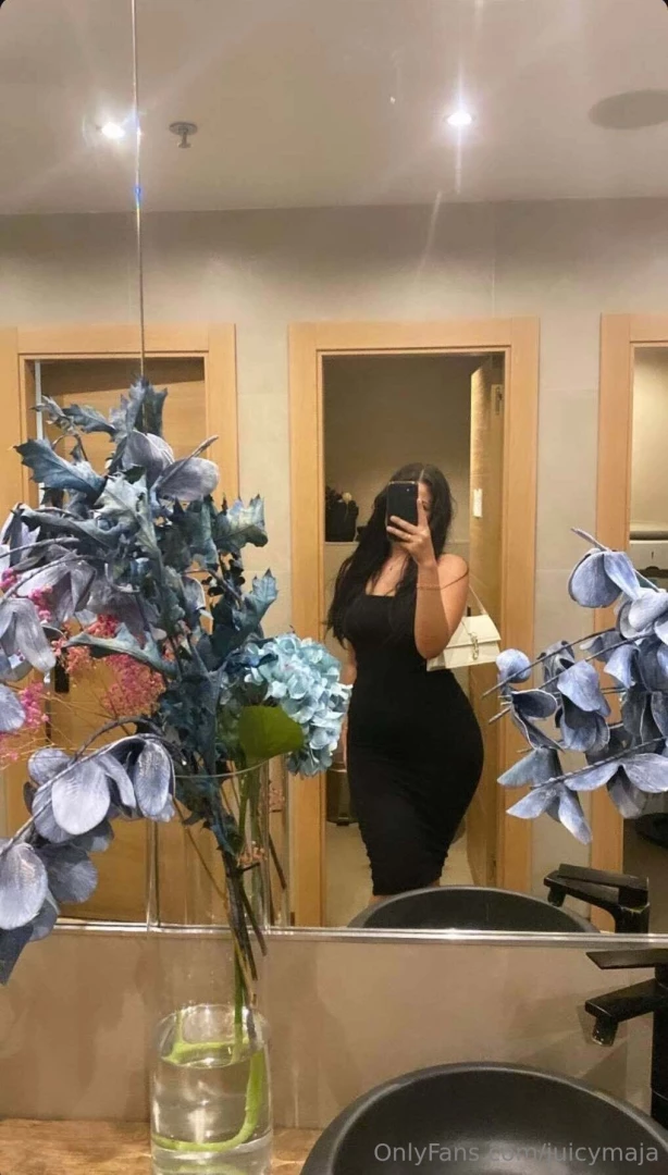 Det r dags att sk mma bort oss sj lva lite jag har n got nytt och sp 