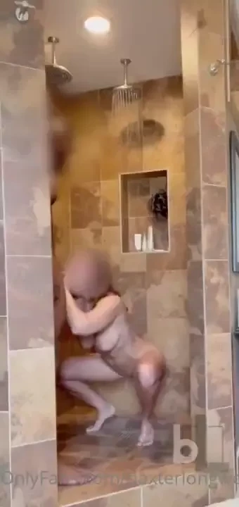 Shower adventures with sensualhottie 
