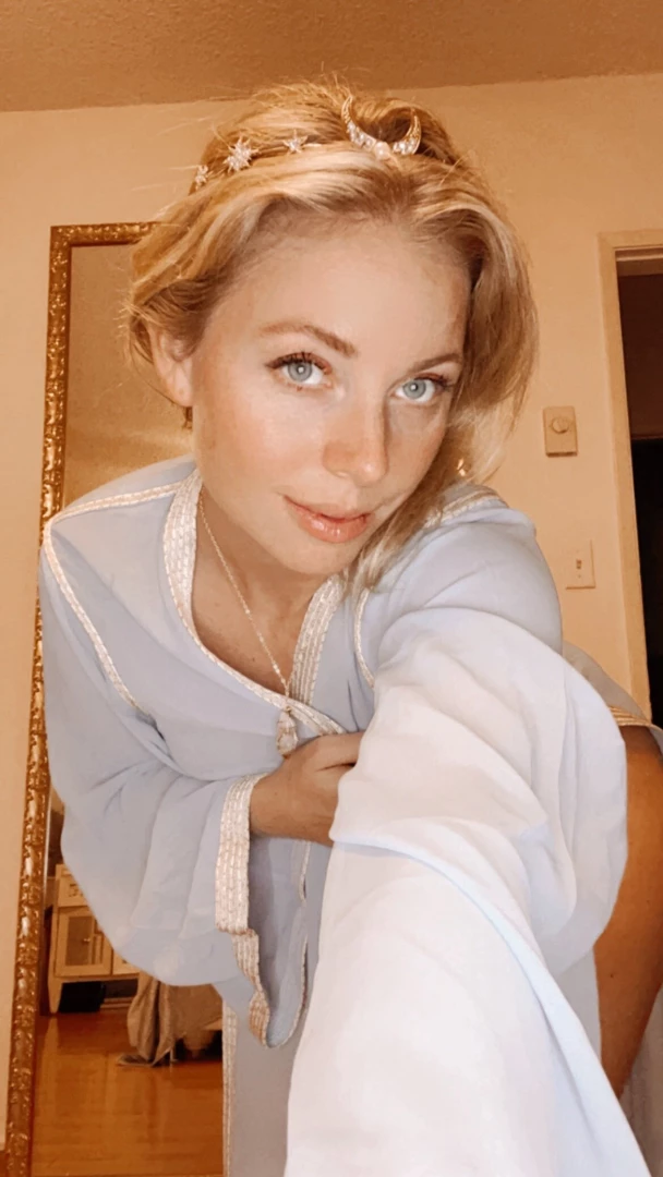 Stare deep into my eyes part 1 