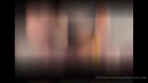 I m trying to talk to my friend on the phone and he just keeps shoving