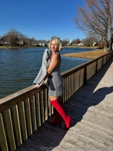 Amid the hustle and bustle of the holiday season don t forget to take part 5