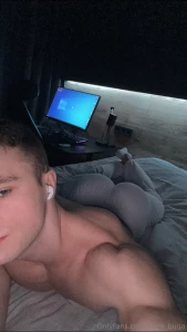 Sporty jock more content here grom_burja_vip