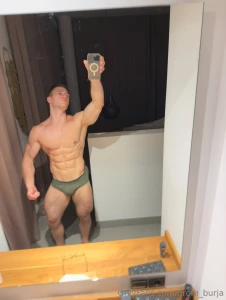 Sexy stud more content and my sex tapes are on my vip page