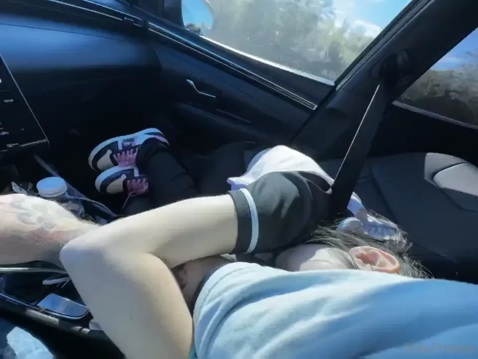 Even after her long journey to get here call_me_jas_21 couldn t wait part 1 