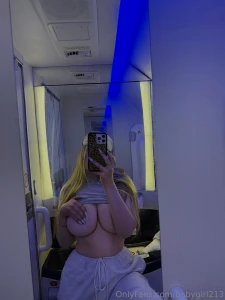 Fk me in tne plane like for the video