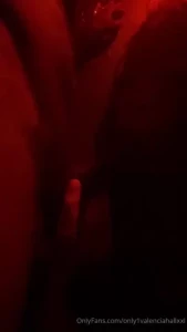 Sucking dik in the club while his girlfriend is banging at the door
