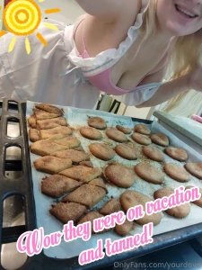 I found out that i can make a very good looking and tasty cookies it part 1