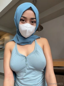 Virgin nympho for 6 months sya she s super horny and wants new cocks part 2