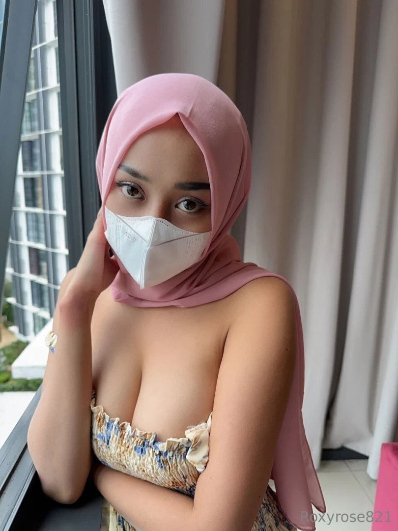Virgin nympho for 6 months sya she s super horny and wants new cocks part 1 