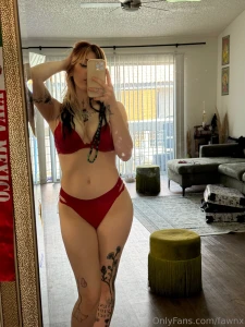 Just finished a workout and i m all hot sweaty and way too full of