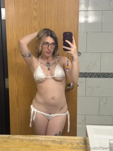 Bad girl energy to kick off your week