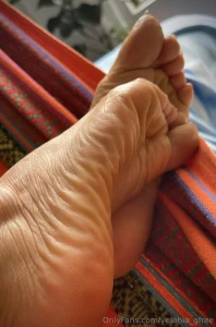 Happy day to all the papacitos who have accompanied me for years and