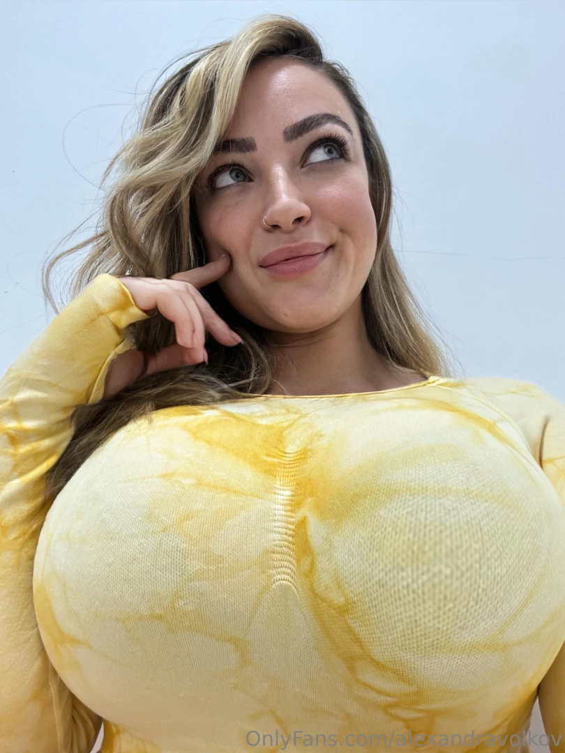 Hurry p https onlyfans com thealexandravolkov 70 off for the first 10 