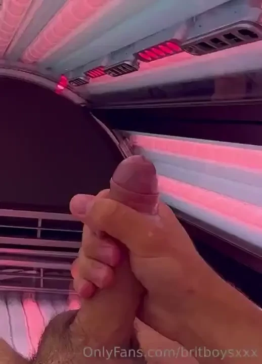 Sunbed cum dropping tomorrow at 18 00 gmt 