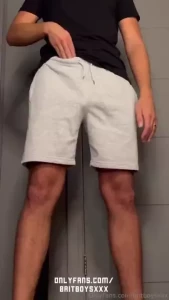 Solo wank amp cum soaked the carpet