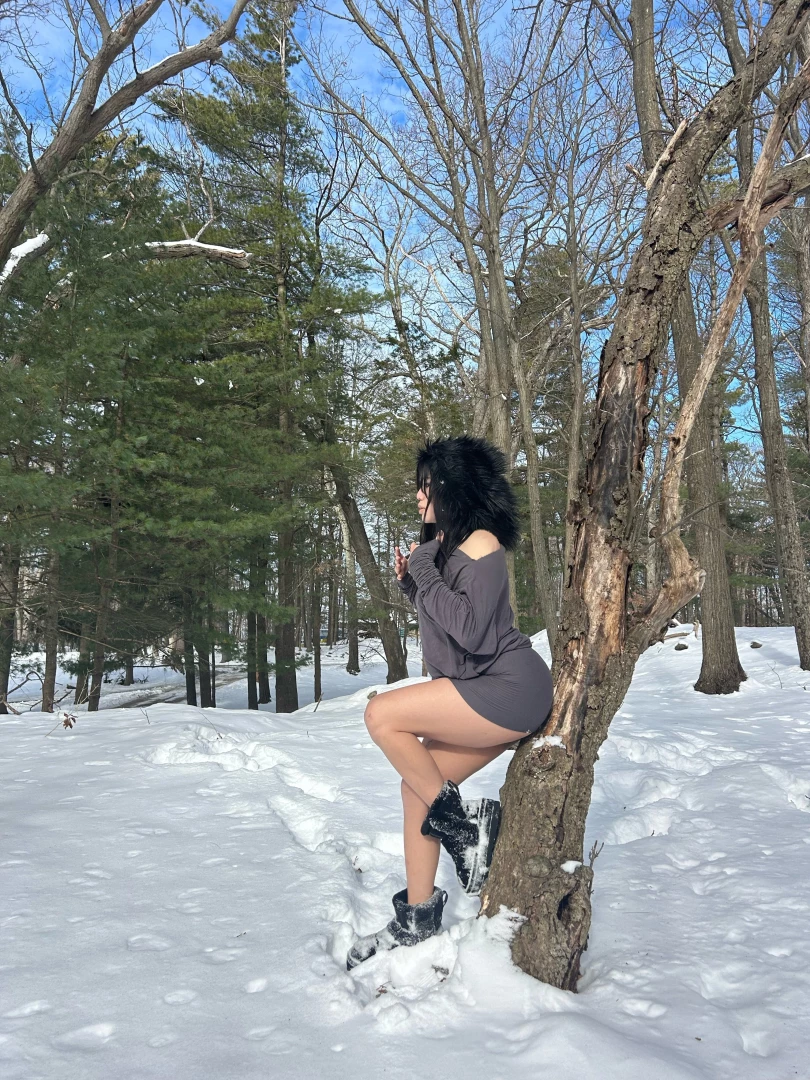 What would you do if you saw me walking like this toward you in the part 1 