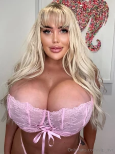 Omg has the biggest tits in the u k and she just made her first ever part 1