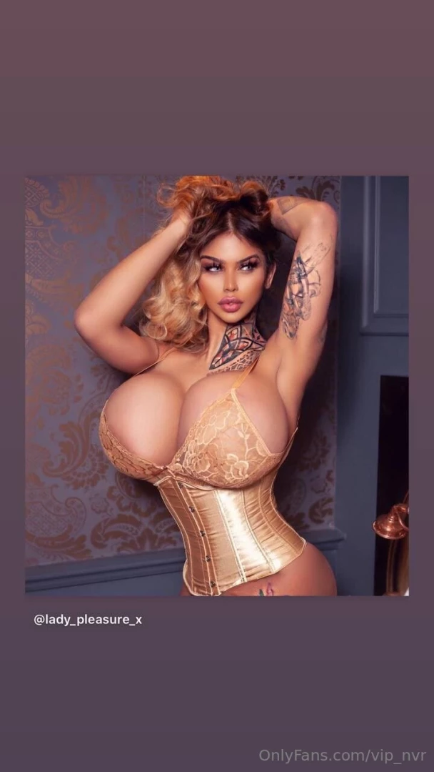 I want a slutty obedient slave sucking my boobs while riding my cock 