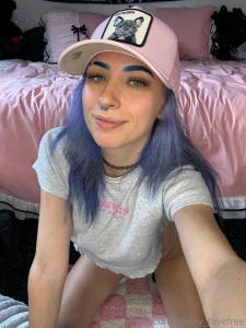 Happy fridayyyy part 16