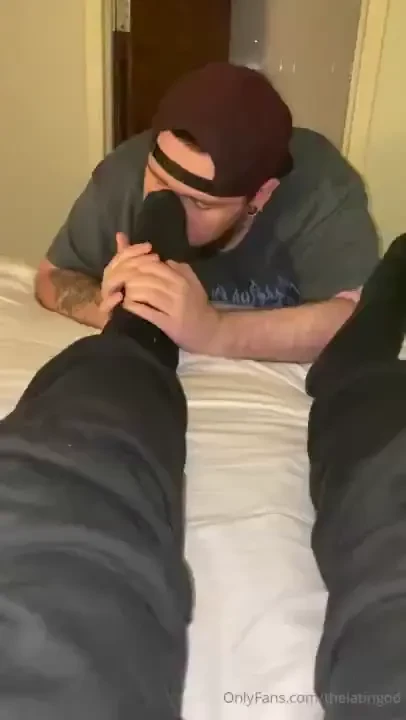 How bad do you wish you were in this lucky subs place 