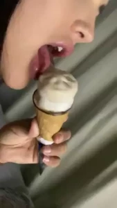 Who likes dessert