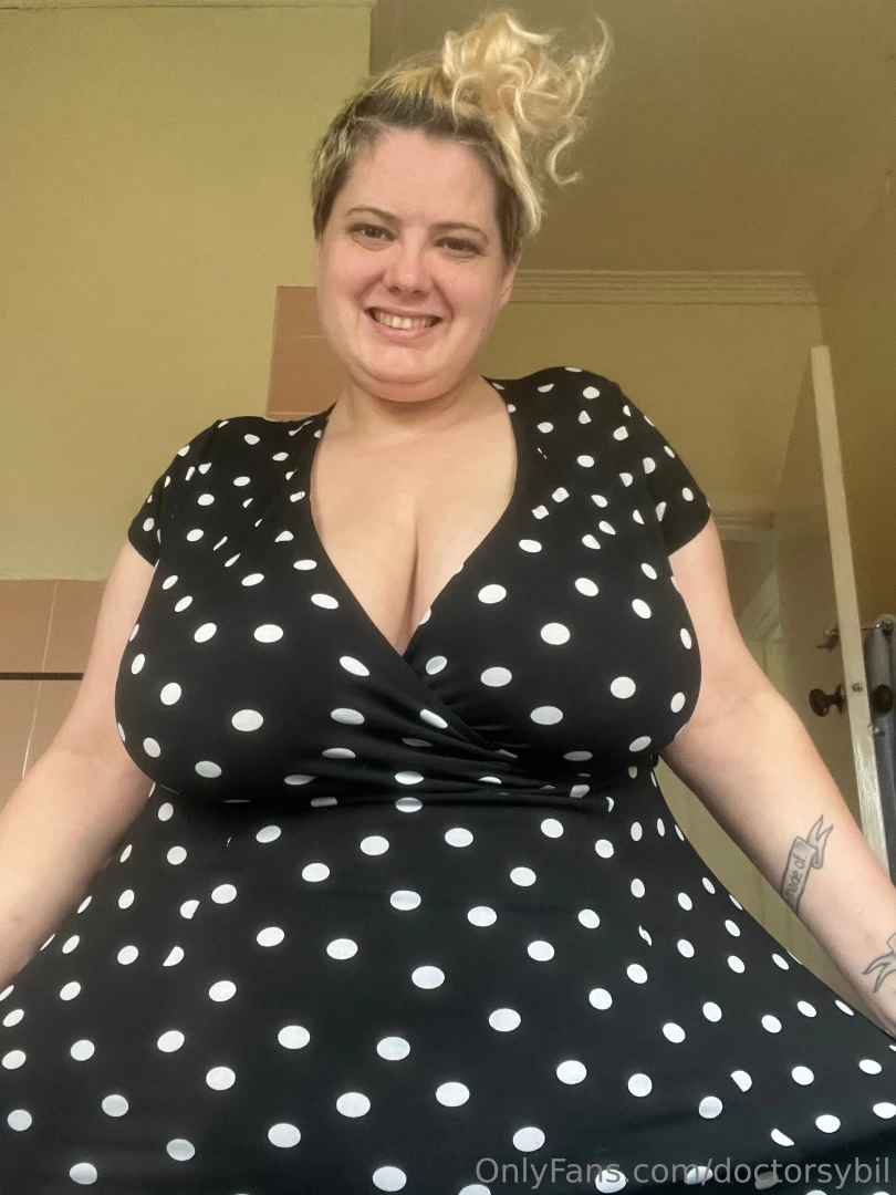 Can you tell i m not wearing a bra my wife is making me leave the 