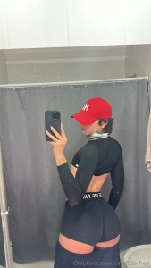 A lot of clothes for you isn t it