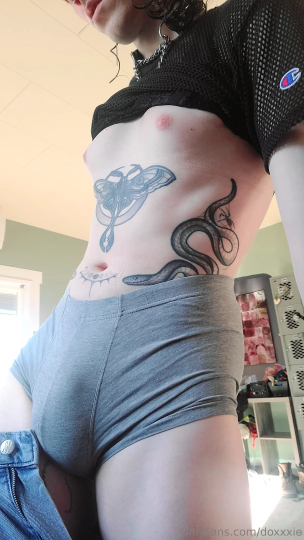 Directly post-shower today looking for more ways to get sweaty again 