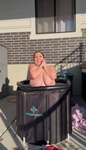 My first naked polar plunge at ash-bi-technobabexoxo s house yesterday