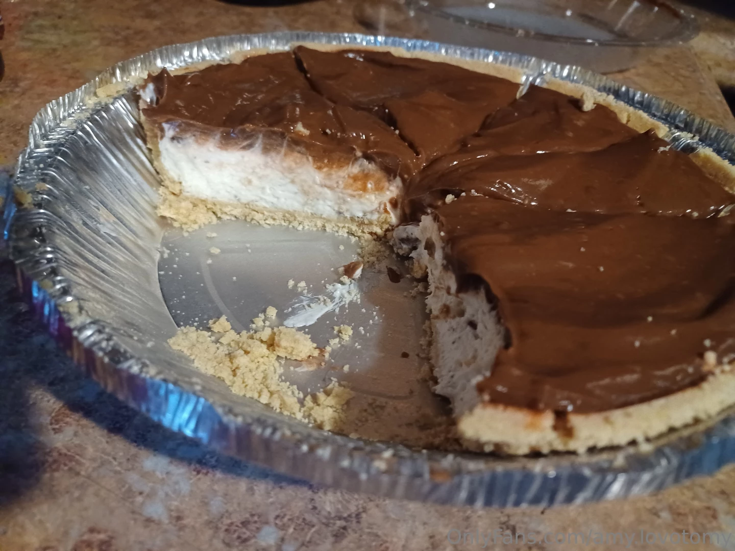 I ve been busy i ve cleaned a lot and now i m cleaning the gaming area 